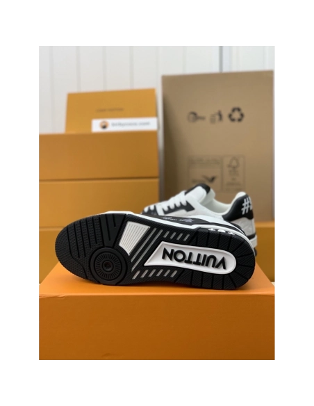 Louis Vuitton Trainer Sneakers,LOUIS VUITTON