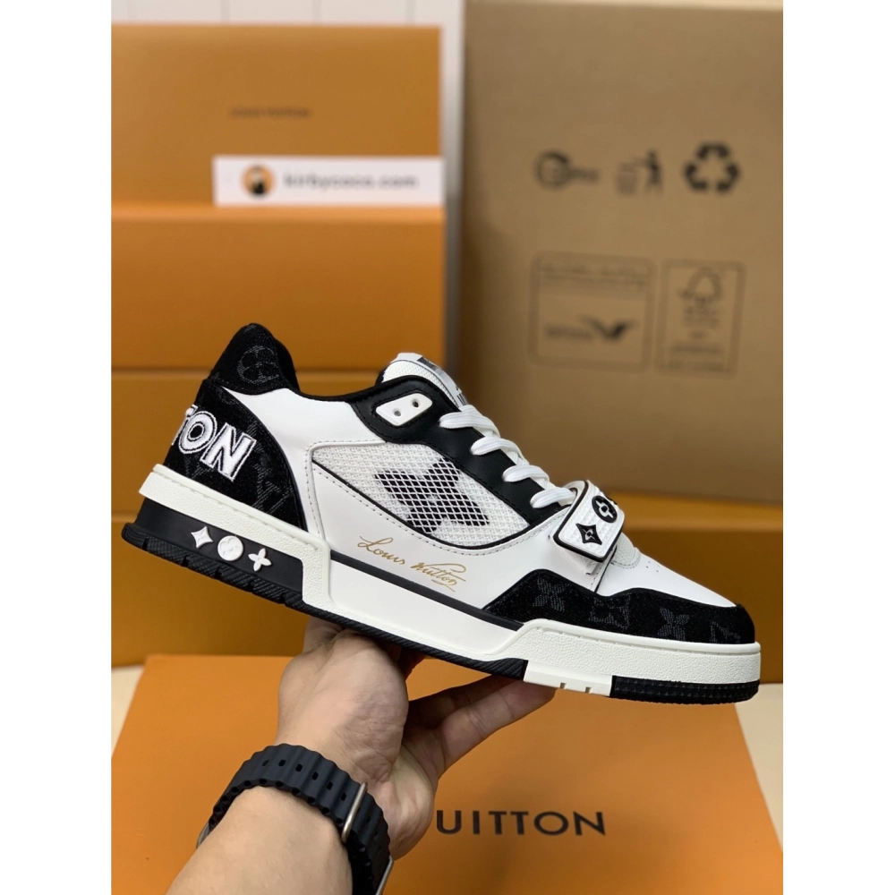 Louis Vuitton Trainer Sneakers,LOUIS VUITTON