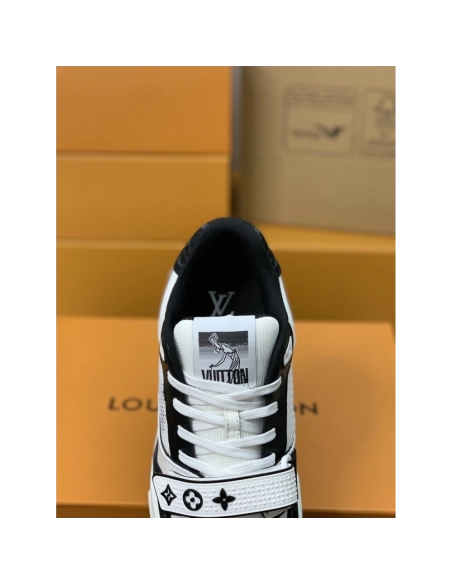 Louis Vuitton Trainer Sneakers,LOUIS VUITTON