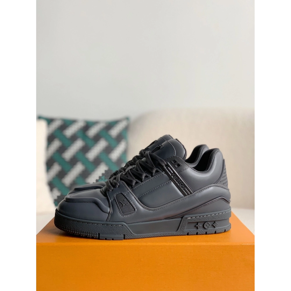 Louis Vuitton Trainer Sneakers,LOUIS VUITTON