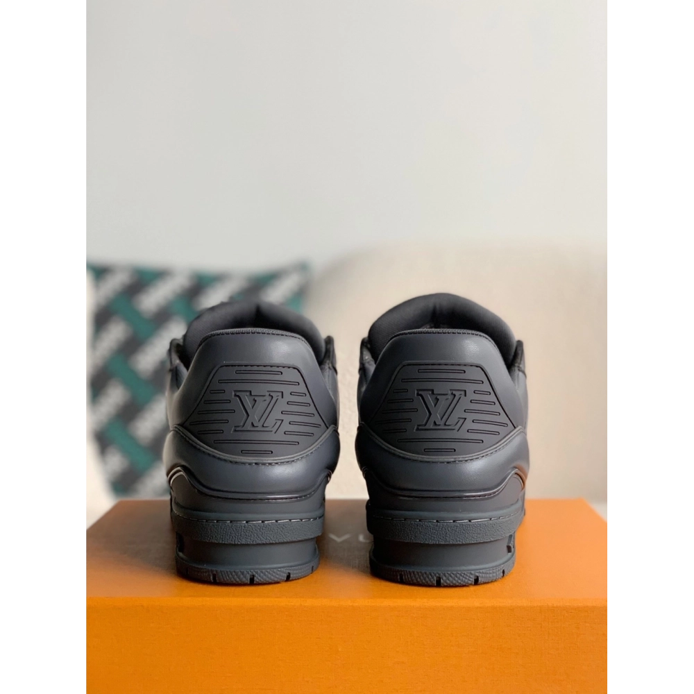 Louis Vuitton Trainer Sneakers,LOUIS VUITTON