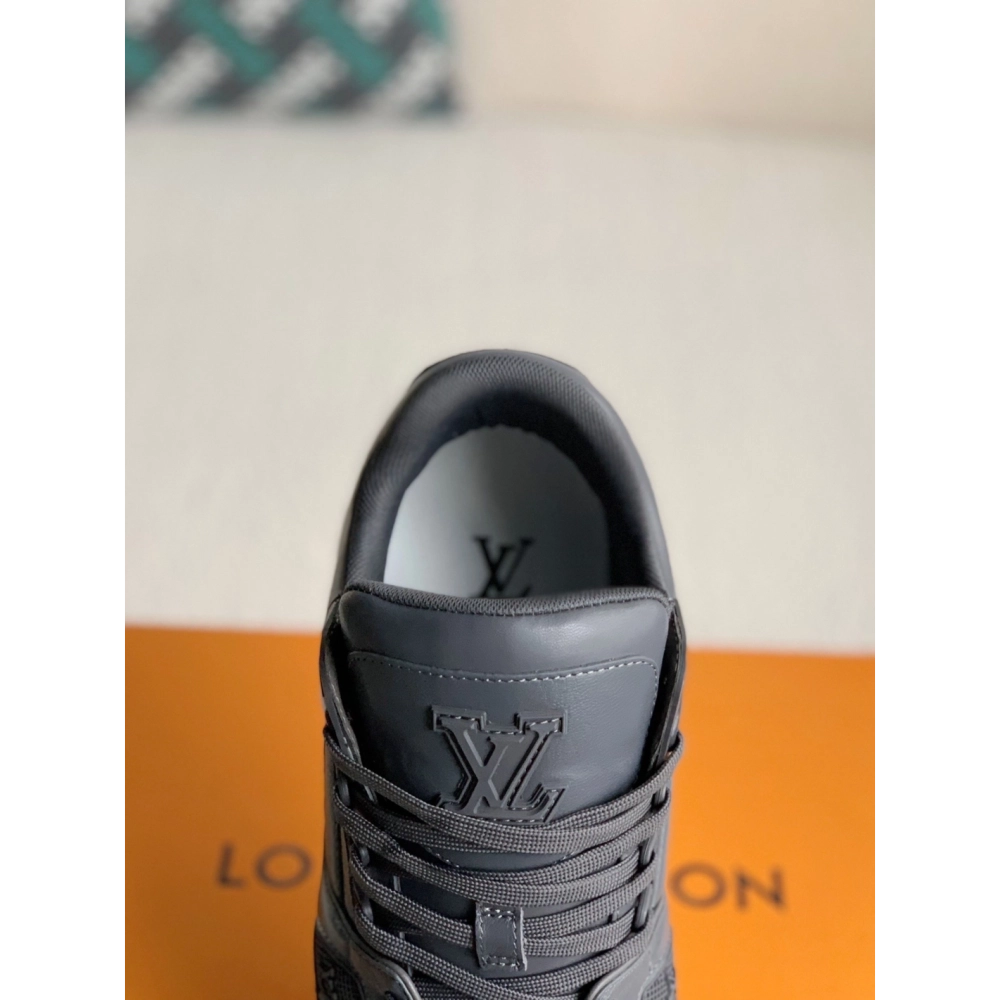 Louis Vuitton Trainer Sneakers,LOUIS VUITTON
