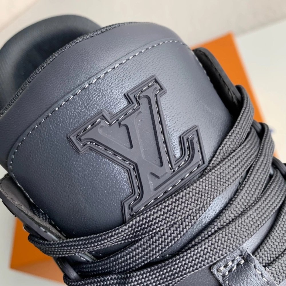 Louis Vuitton Trainer Sneakers,LOUIS VUITTON