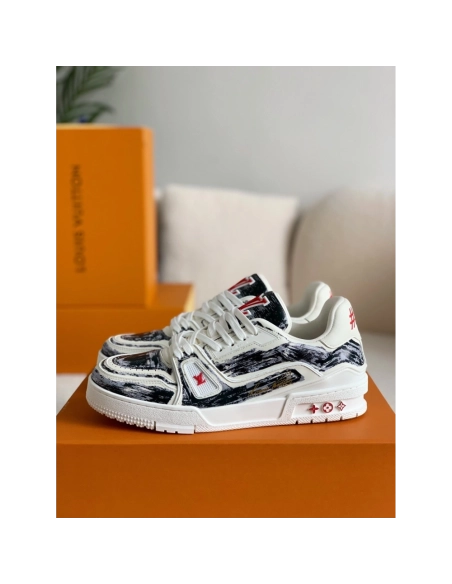 Louis Vuitton Trainer Sneakers,LOUIS VUITTON