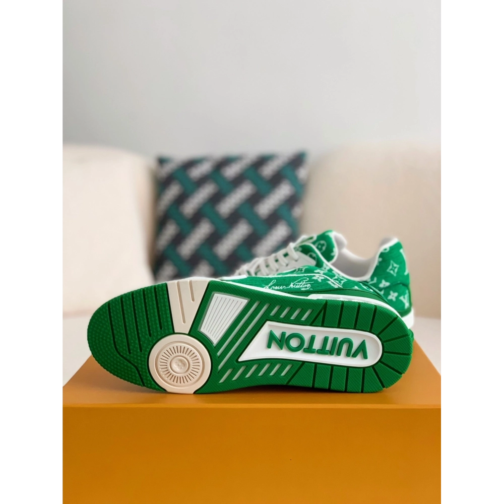 Louis Vuitton Trainer Sneakers,LOUIS VUITTON