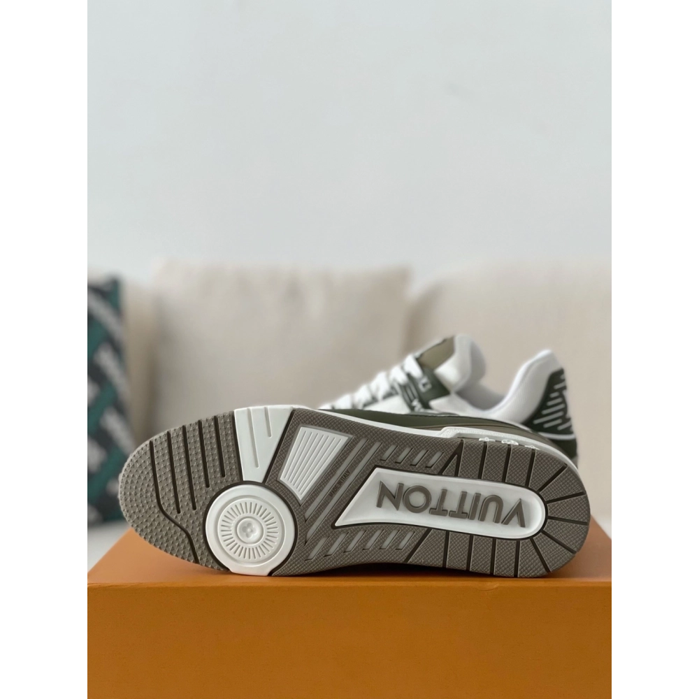 Louis Vuitton Trainer Sneakers,LOUIS VUITTON