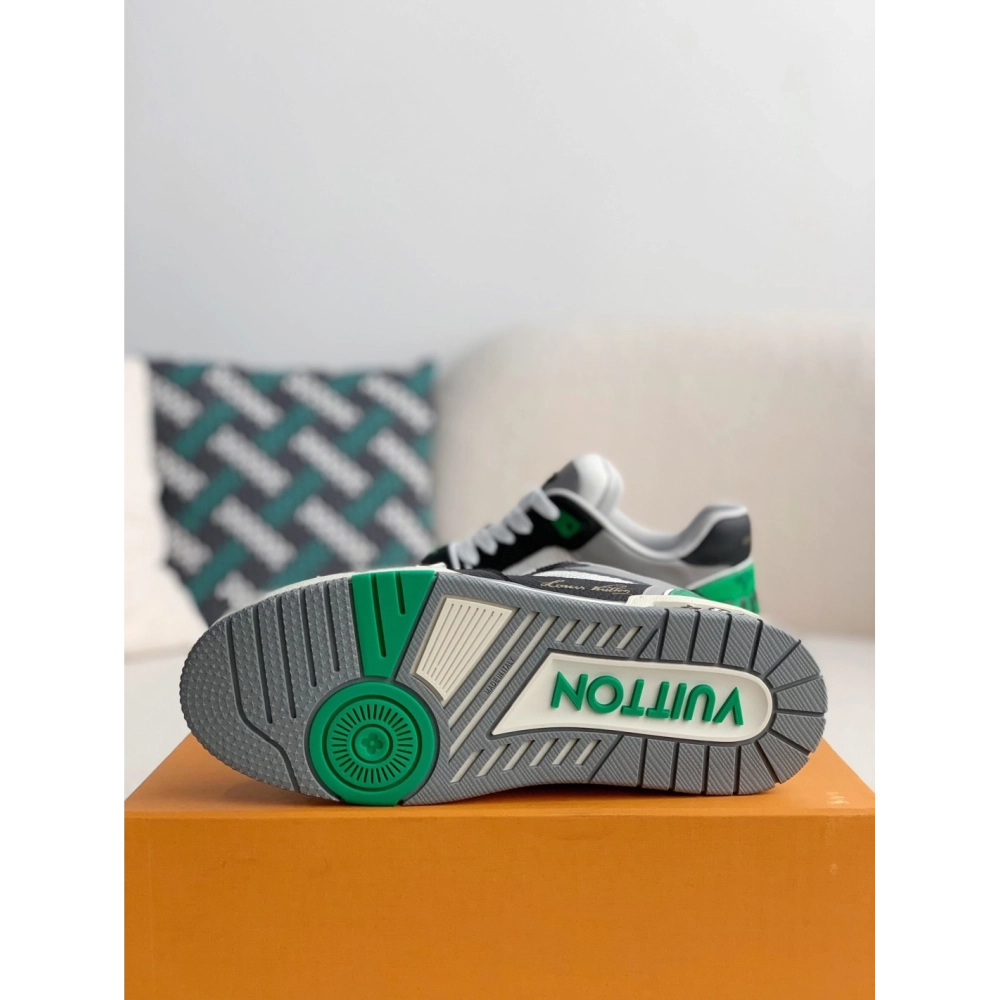 Louis Vuitton Trainer Sneakers,LOUIS VUITTON
