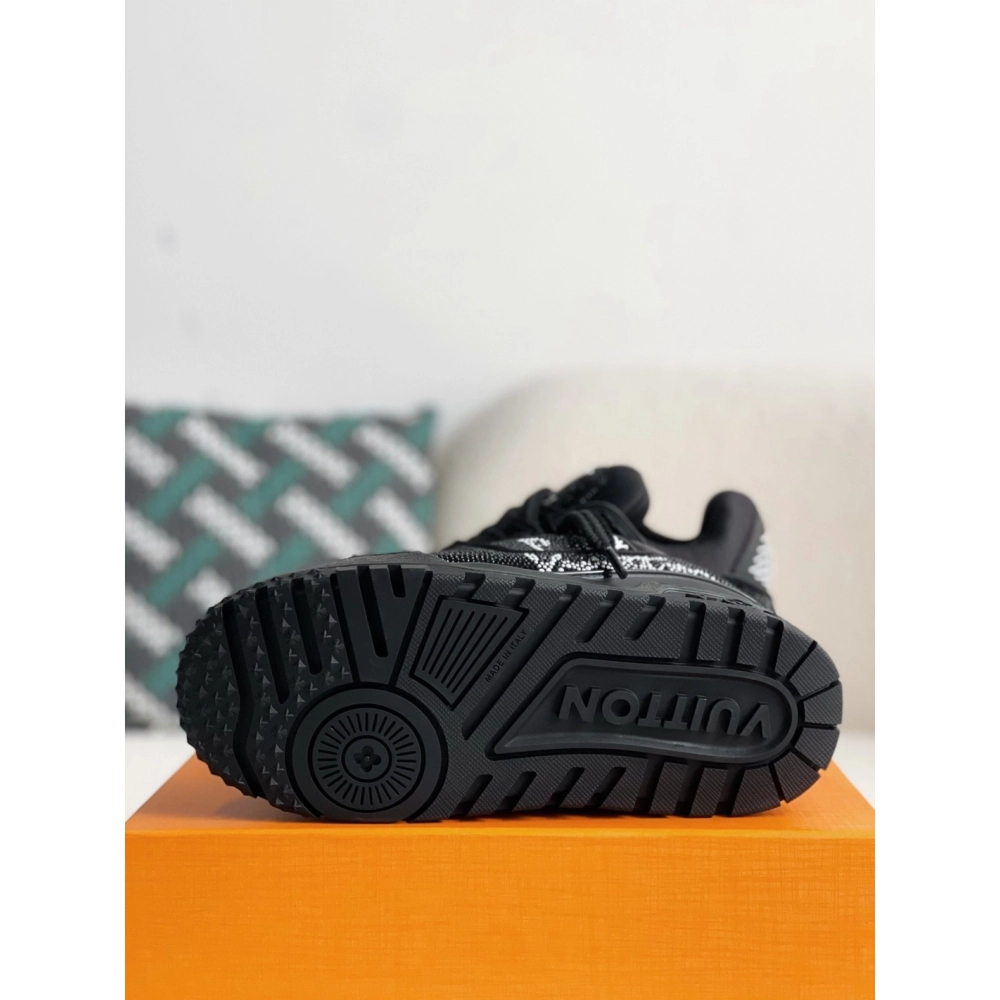Louis Vuitton Trainer Sneakers,LOUIS VUITTON