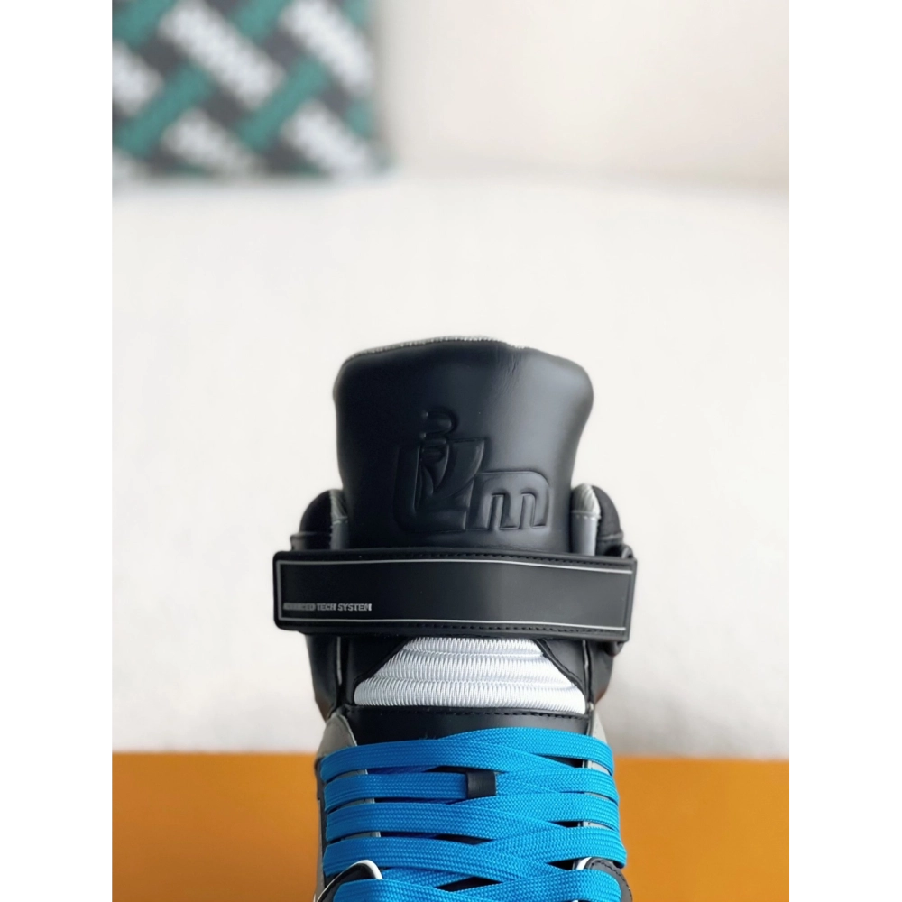 Louis Vuitton Trainer Sneakers,LOUIS VUITTON