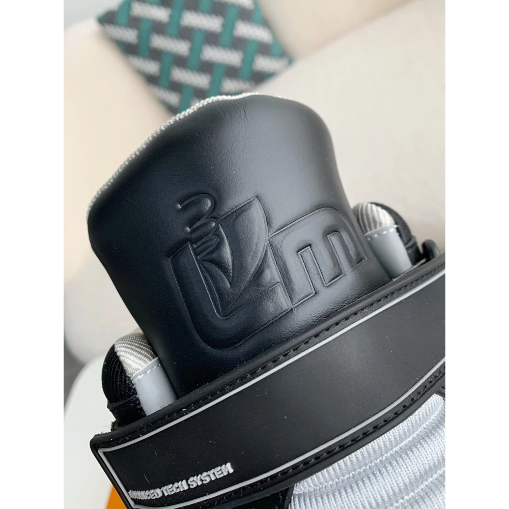 Louis Vuitton Trainer Sneakers,LOUIS VUITTON