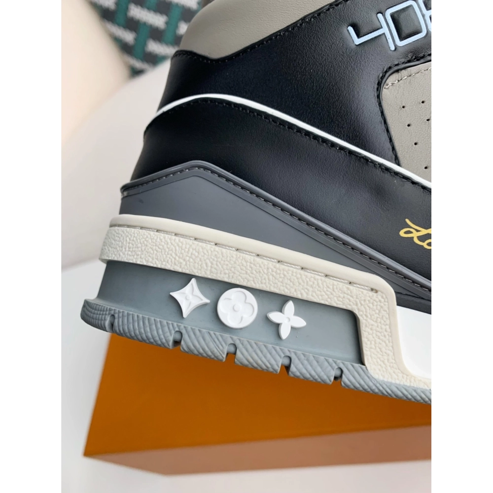 Louis Vuitton Trainer Sneakers,LOUIS VUITTON