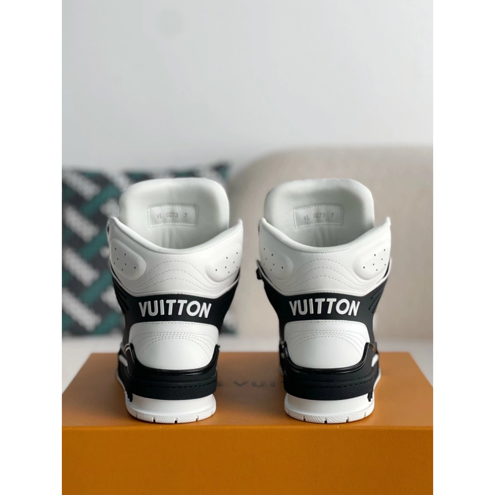 Louis Vuitton Trainer Sneakers,LOUIS VUITTON