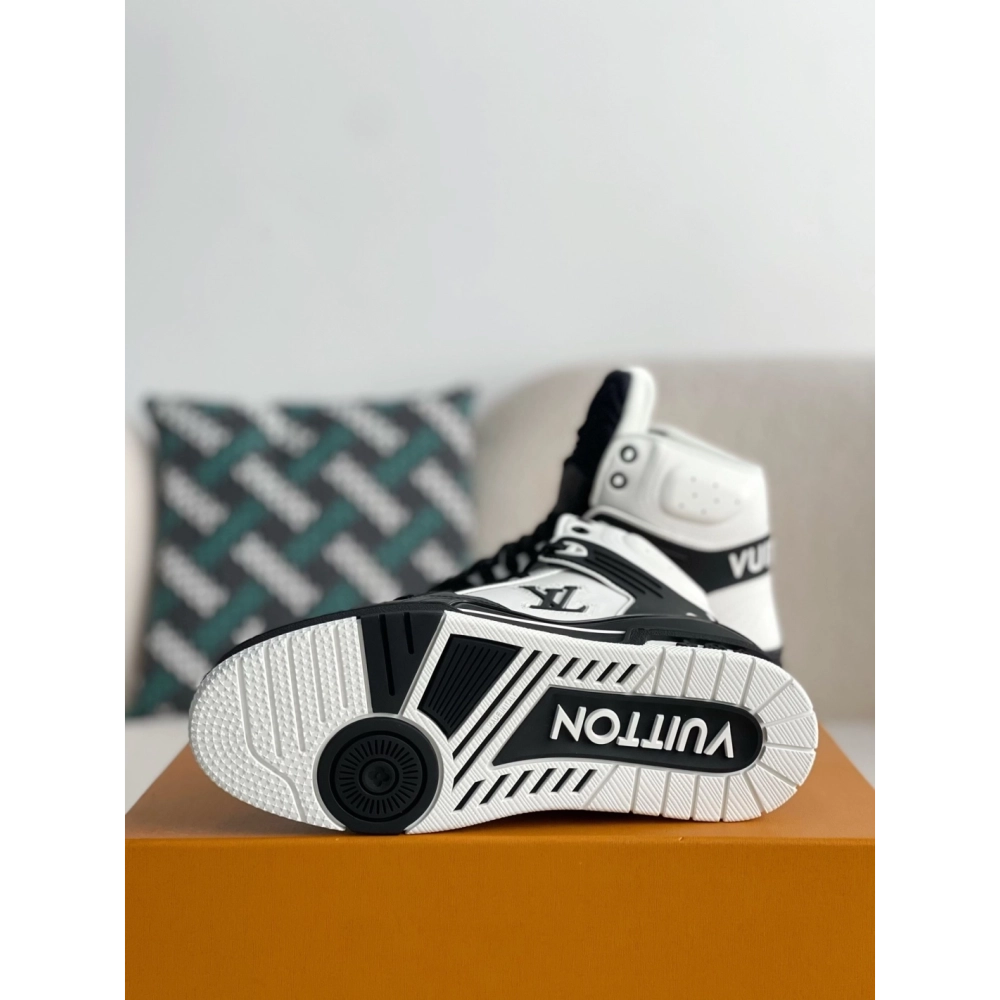 Louis Vuitton Trainer Sneakers,LOUIS VUITTON
