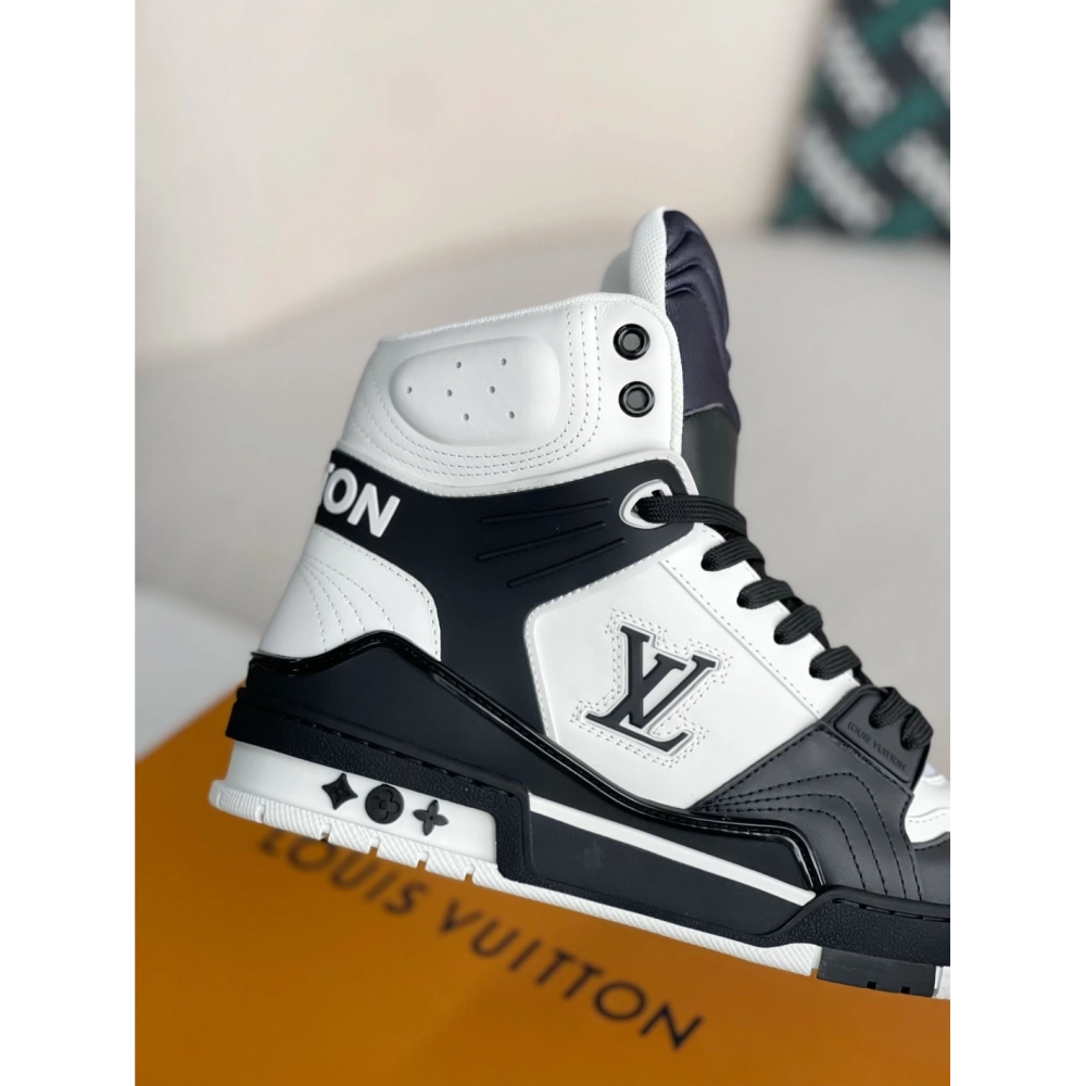 Louis Vuitton Trainer Sneakers,LOUIS VUITTON