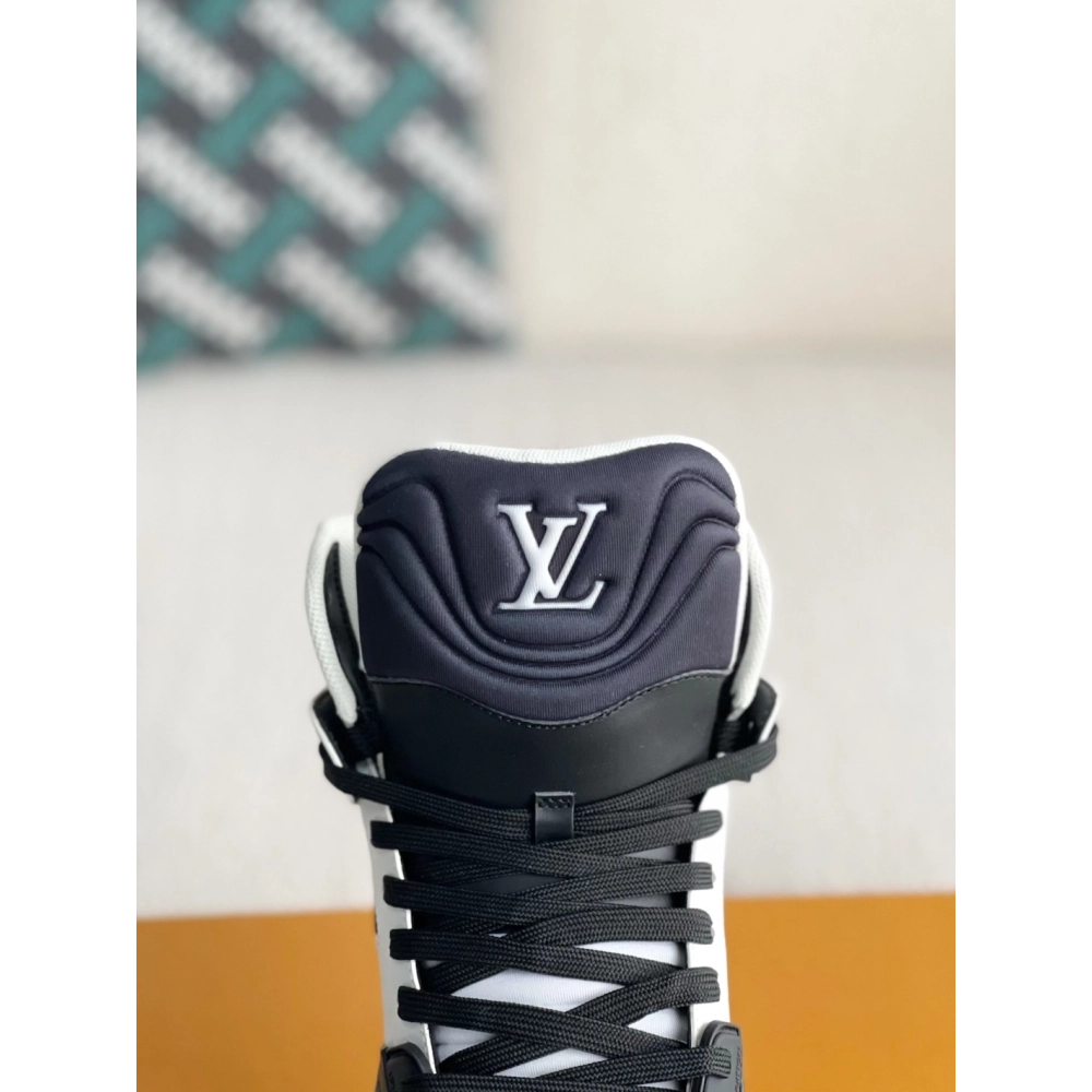 Louis Vuitton Trainer Sneakers,LOUIS VUITTON