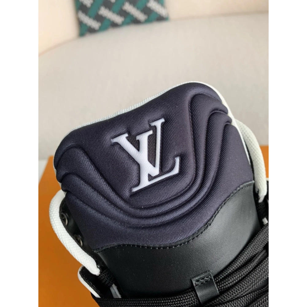 Louis Vuitton Trainer Sneakers,LOUIS VUITTON