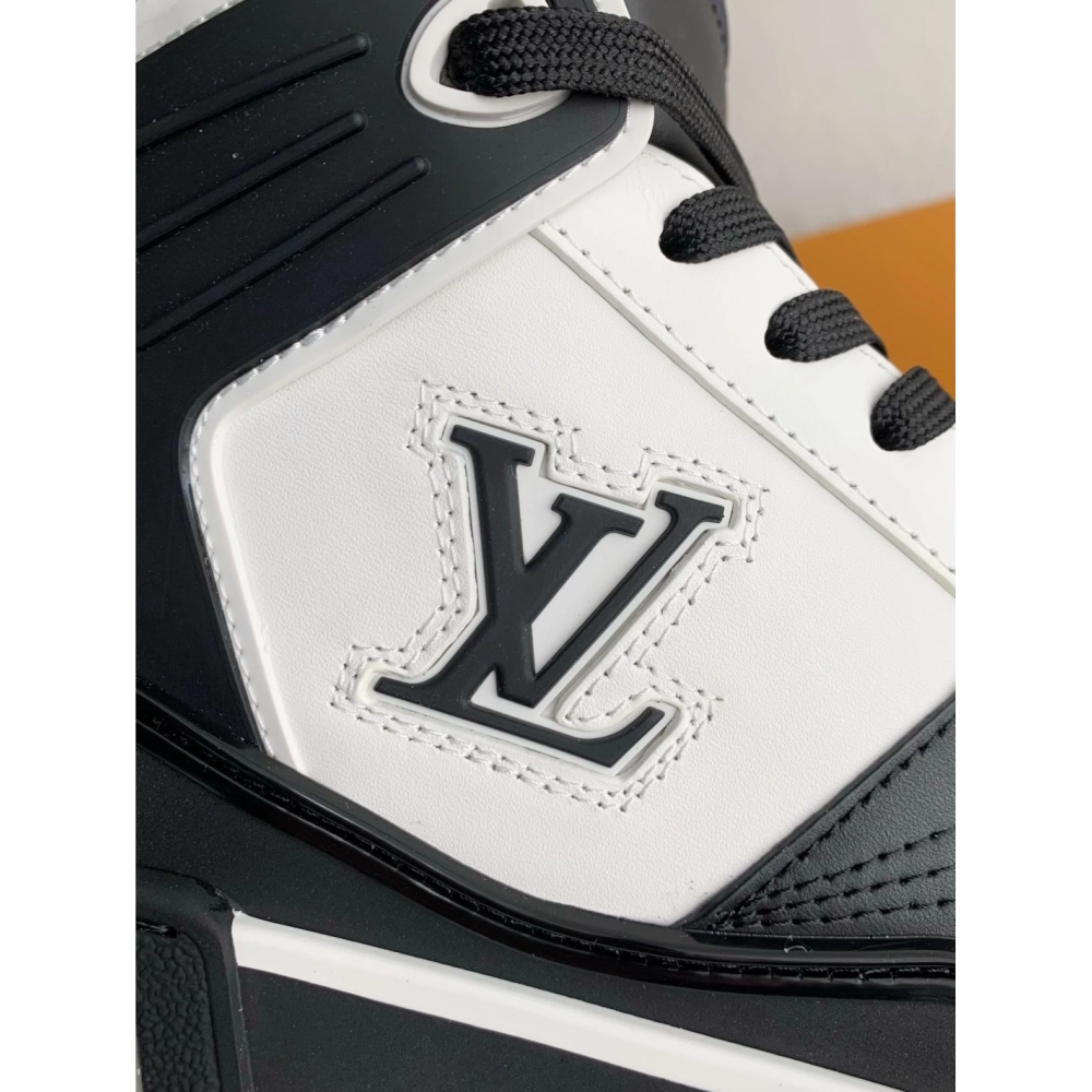 Louis Vuitton Trainer Sneakers,LOUIS VUITTON