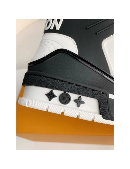 Louis Vuitton Trainer Sneakers,LOUIS VUITTON