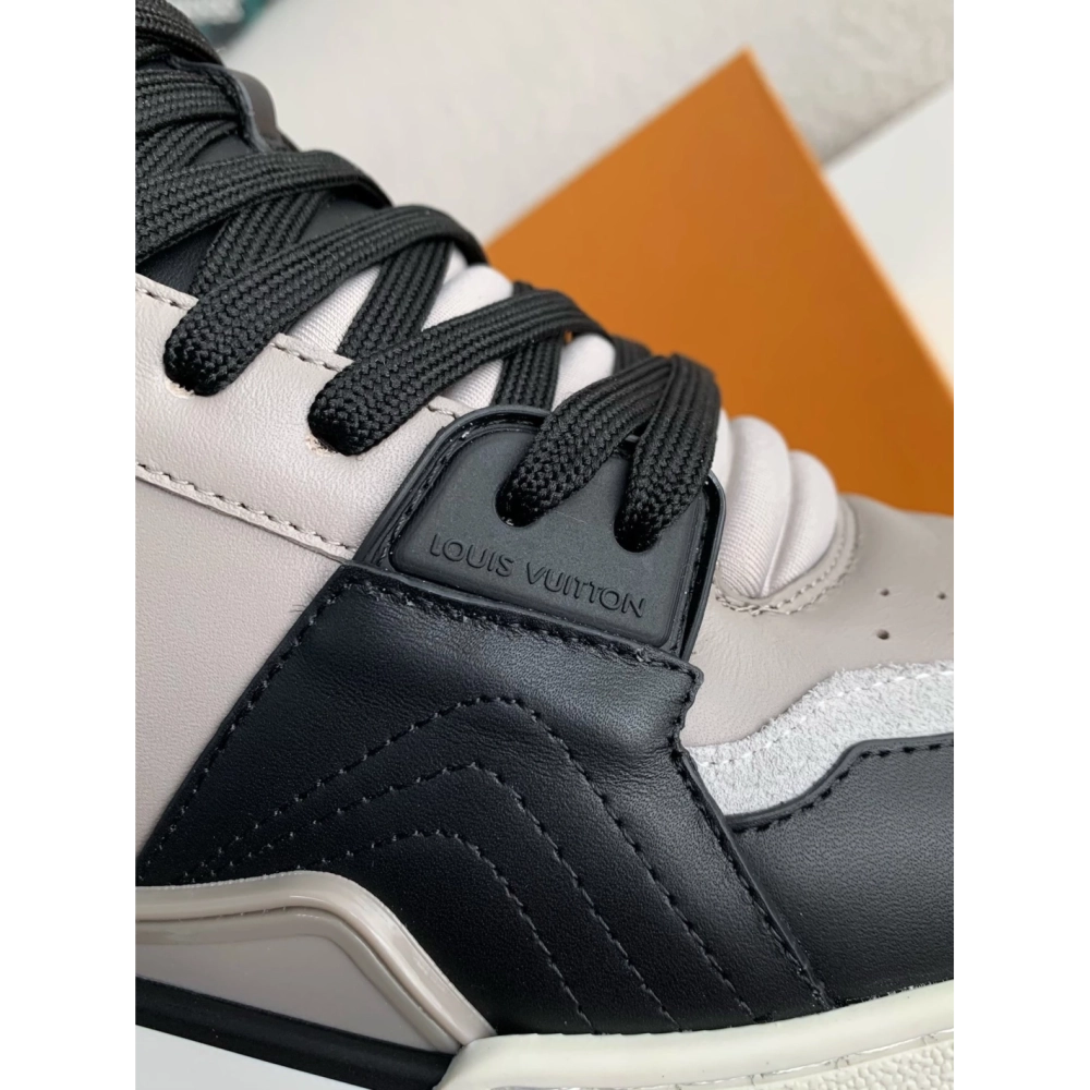 Louis Vuitton Trainer Sneakers,LOUIS VUITTON