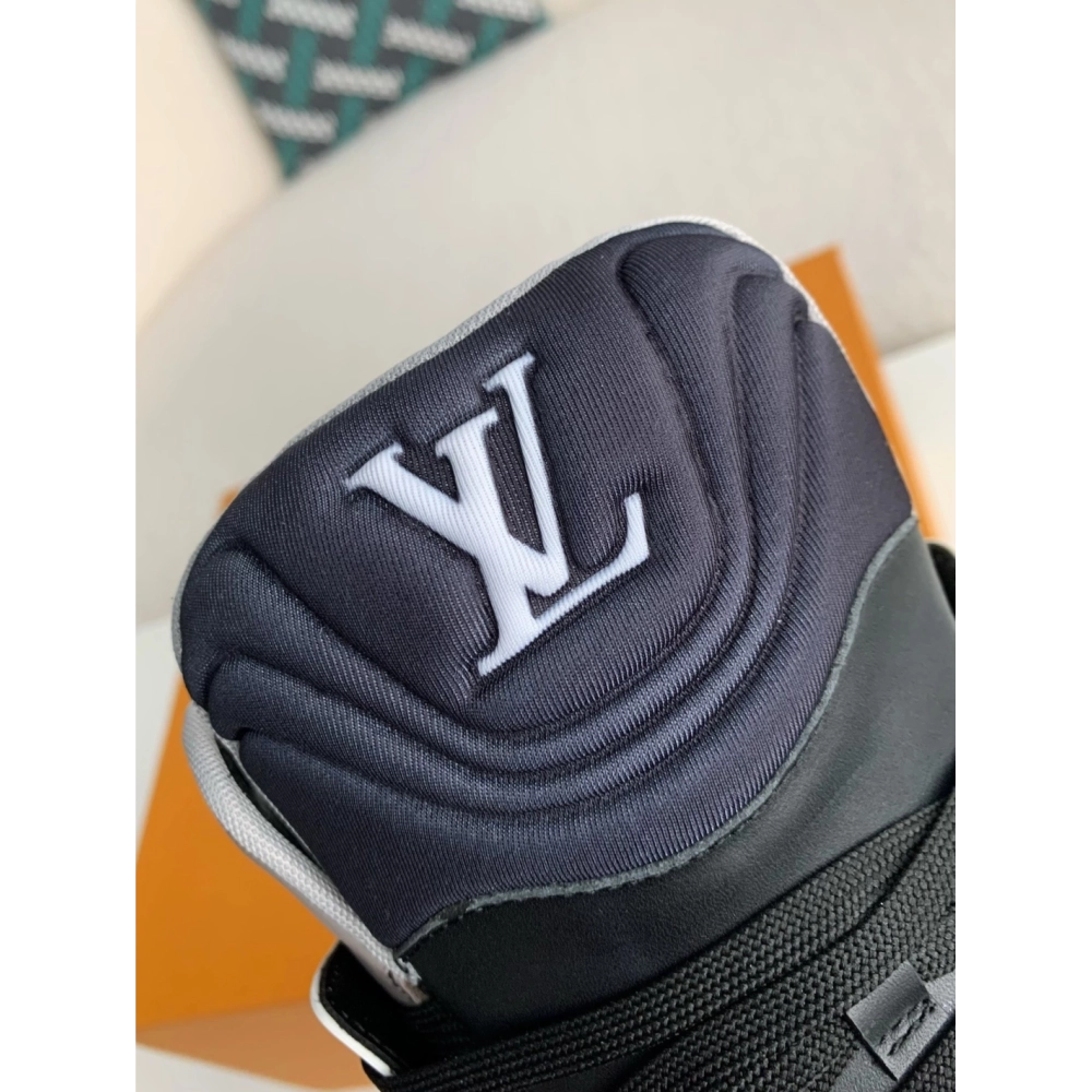 Louis Vuitton Trainer Sneakers,LOUIS VUITTON