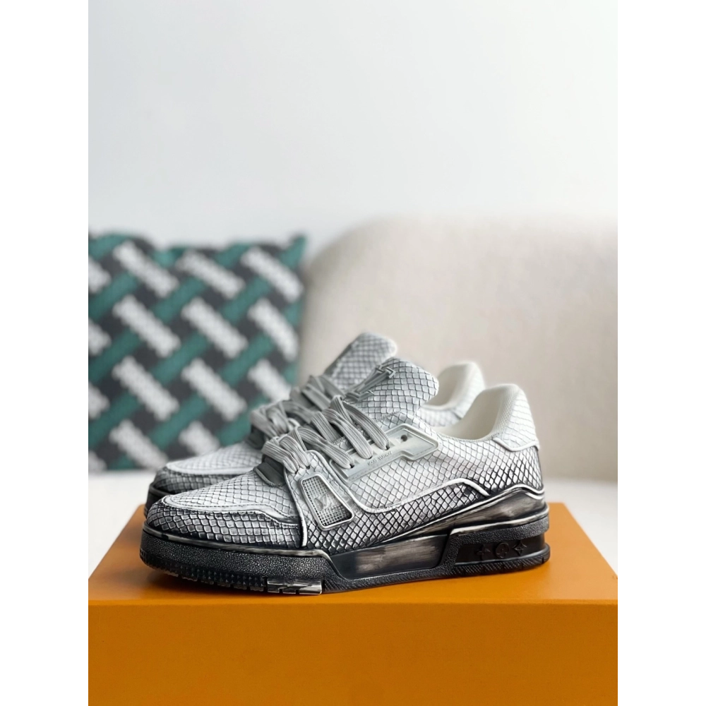 Louis Vuitton Trainer Sneakers,LOUIS VUITTON