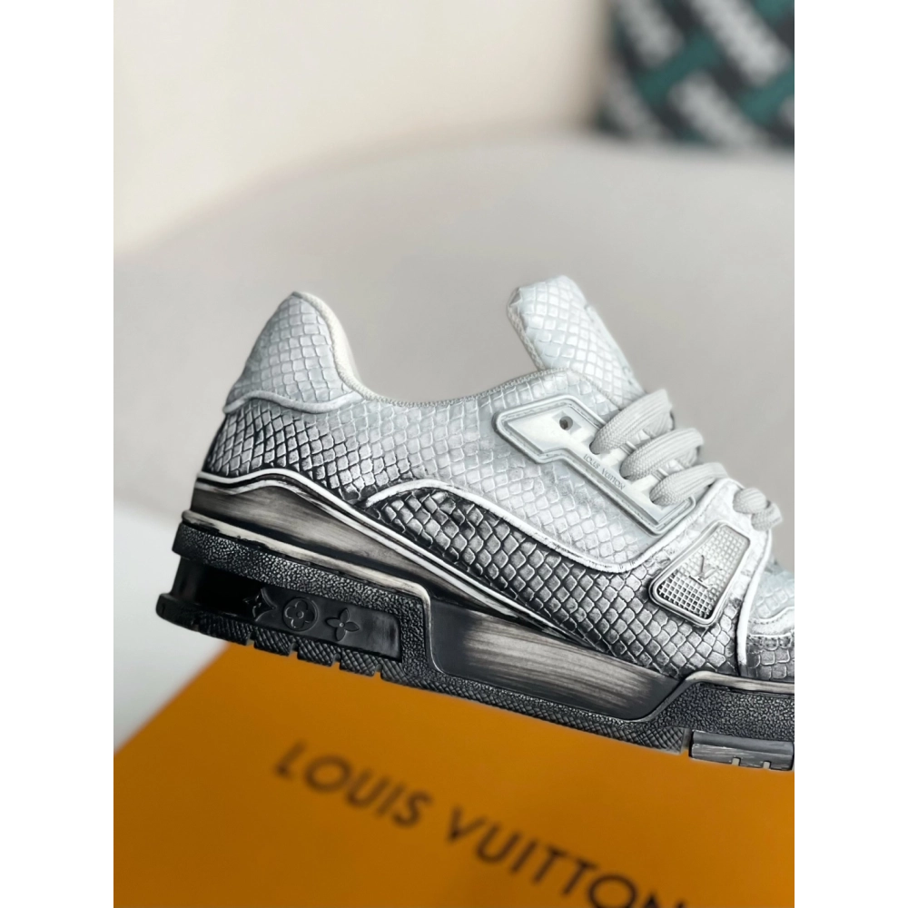 Louis Vuitton Trainer Sneakers,LOUIS VUITTON