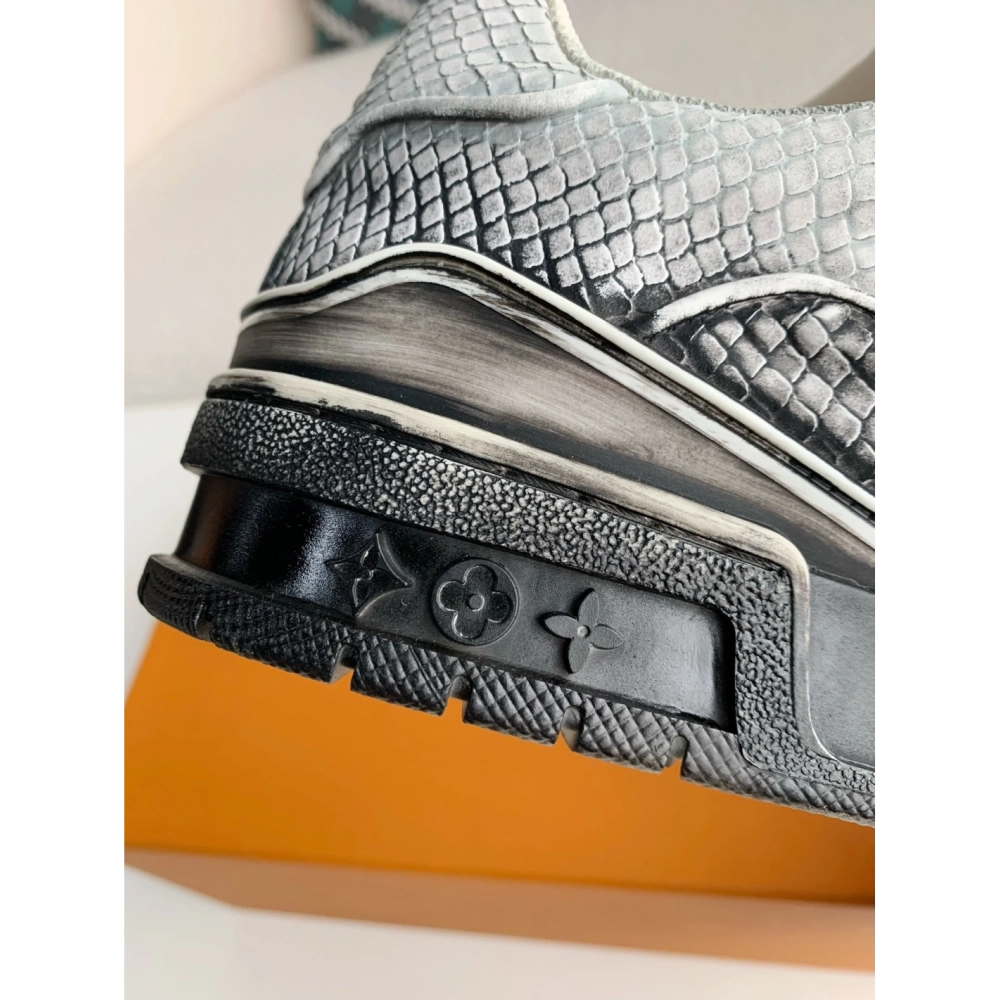 Louis Vuitton Trainer Sneakers,LOUIS VUITTON