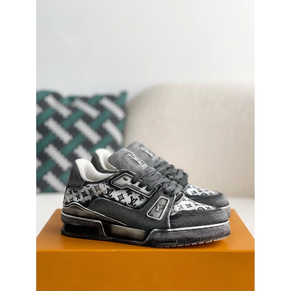 Louis Vuitton Trainer Sneakers,LOUIS VUITTON