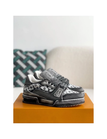 Louis Vuitton Trainer Sneakers,LOUIS VUITTON