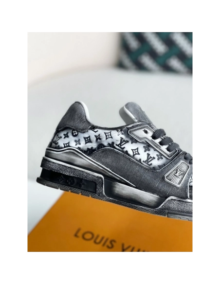 Louis Vuitton Trainer Sneakers,LOUIS VUITTON