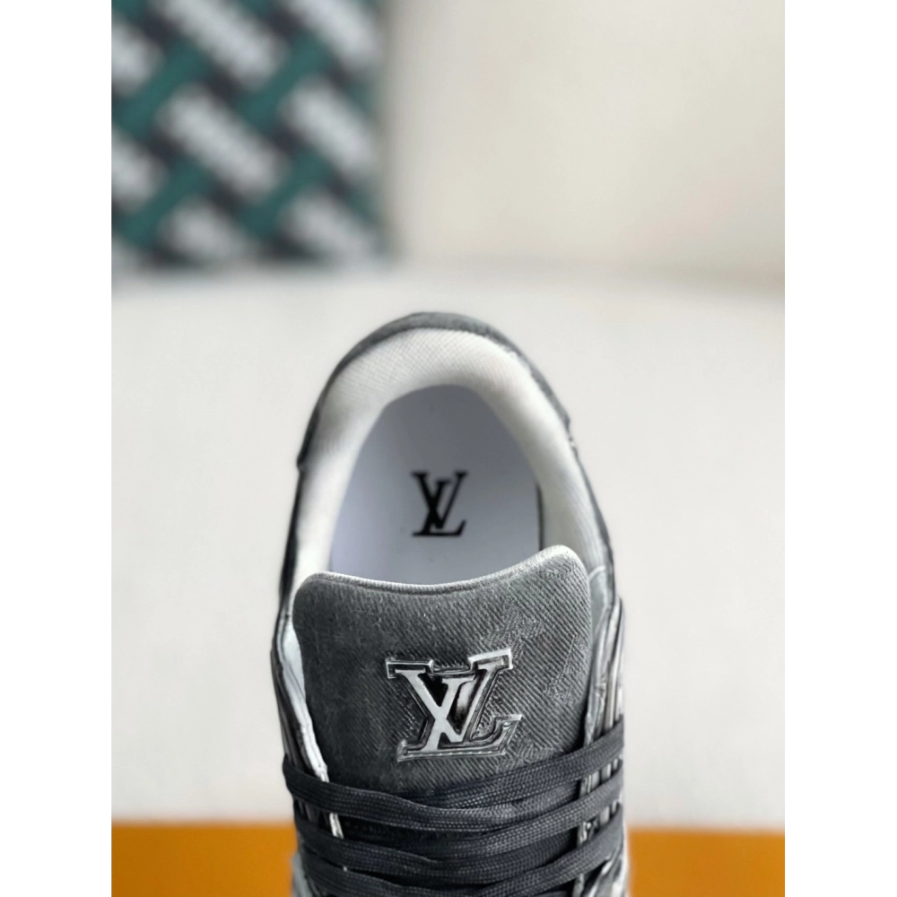 Louis Vuitton Trainer Sneakers,LOUIS VUITTON