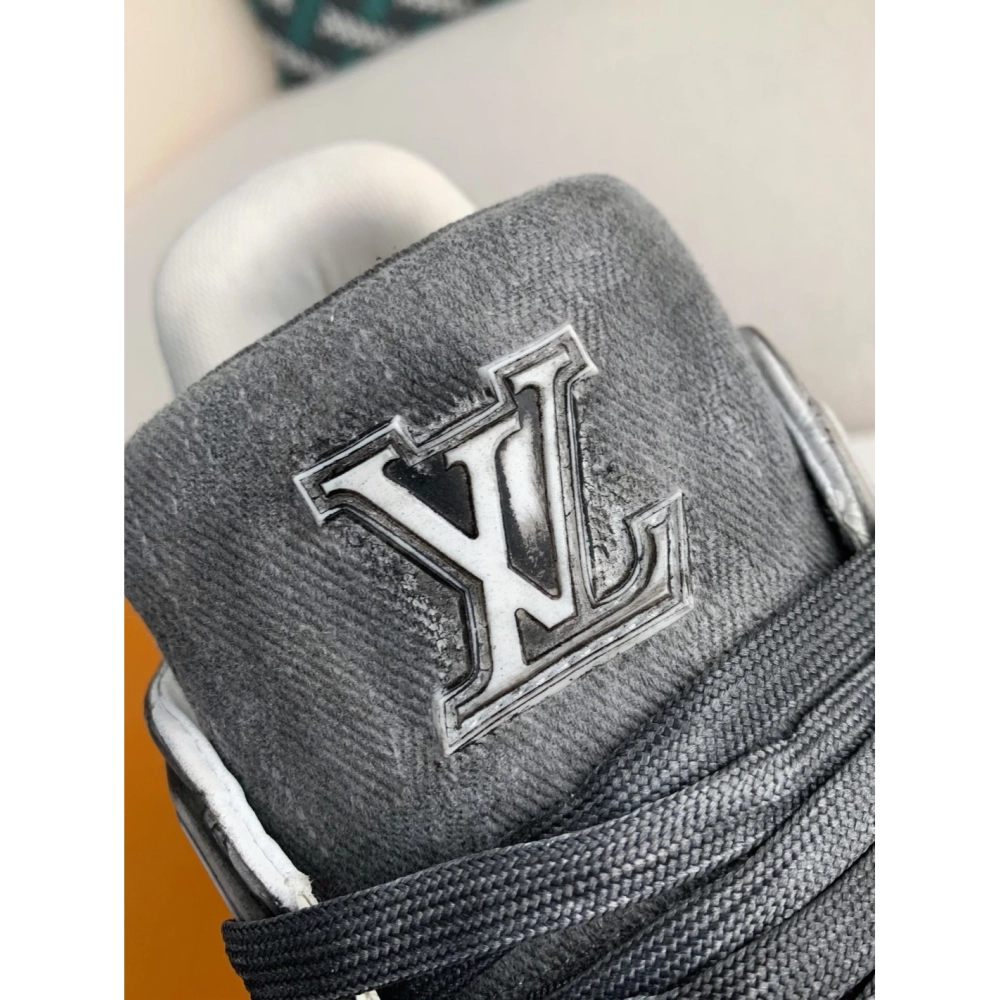 Louis Vuitton Trainer Sneakers,LOUIS VUITTON
