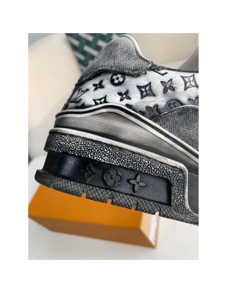 Louis Vuitton Trainer Sneakers,LOUIS VUITTON