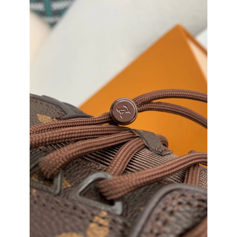 Louis Vuitton Trainer Sneakers,LOUIS VUITTON