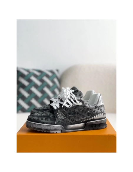Louis Vuitton Trainer Sneakers,LOUIS VUITTON