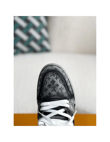 Louis Vuitton Trainer Sneakers,LOUIS VUITTON