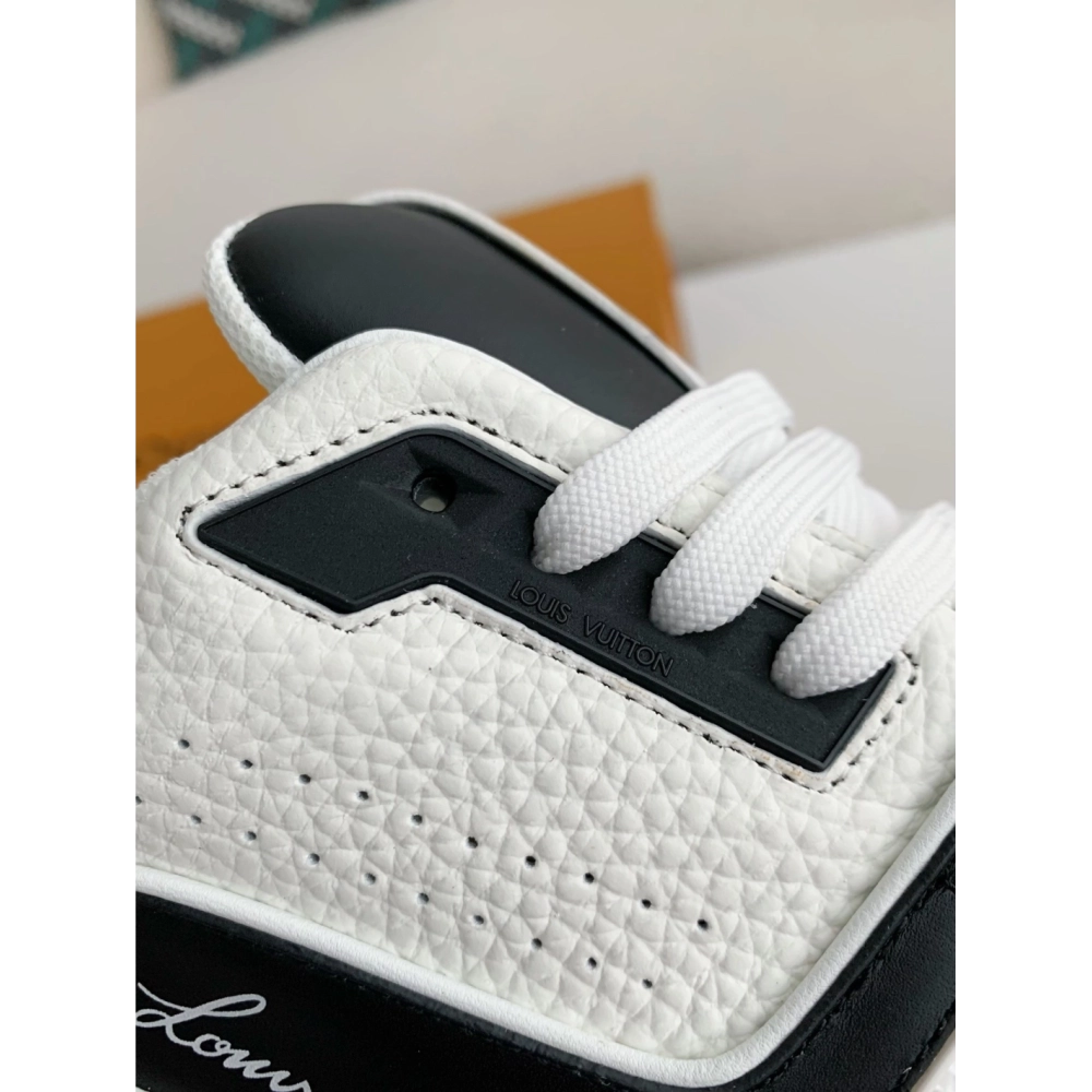 Louis Vuitton Trainer Sneakers,LOUIS VUITTON