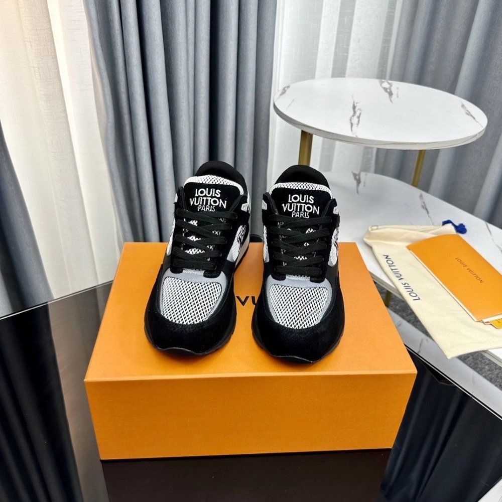 Lv Sneaker,LOUIS VUITTON