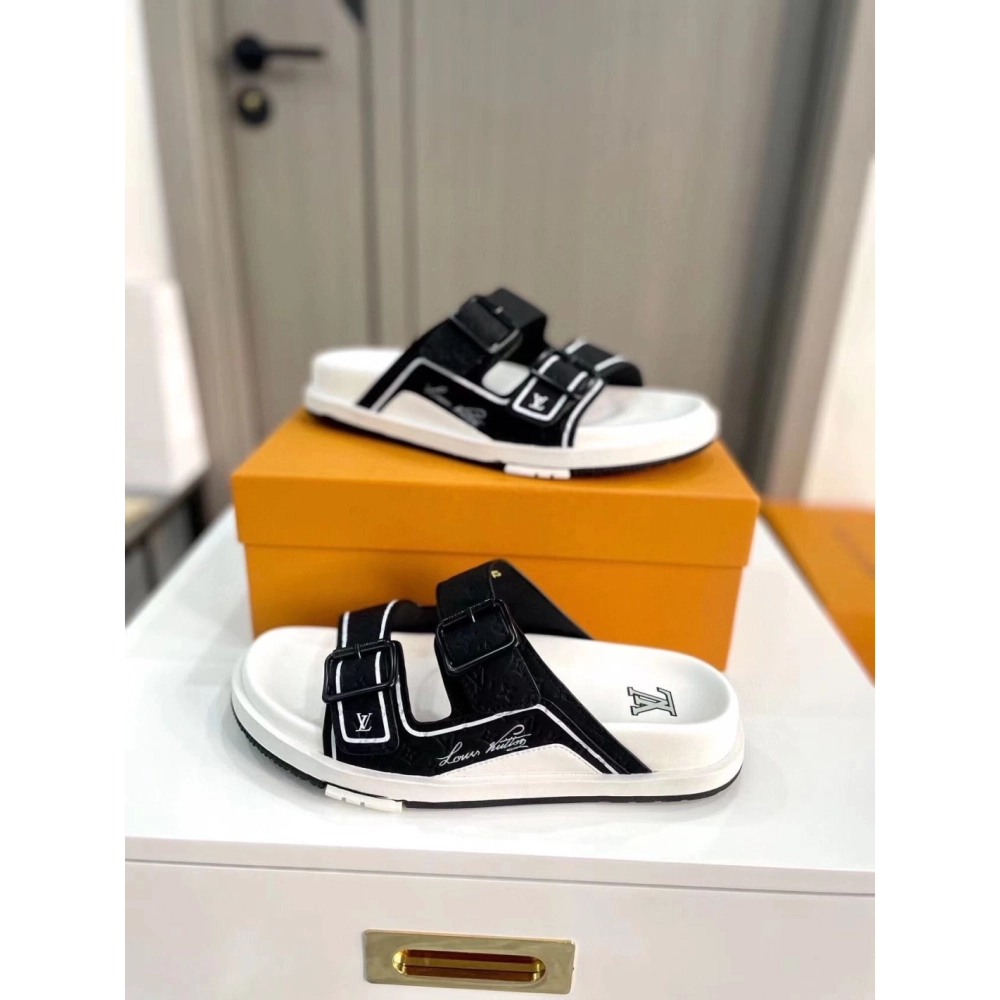 Louis Vuitton Man Slippers,LOUIS VUITTON