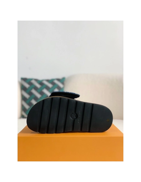 Louis Vuitton Slippers,LOUIS VUITTON