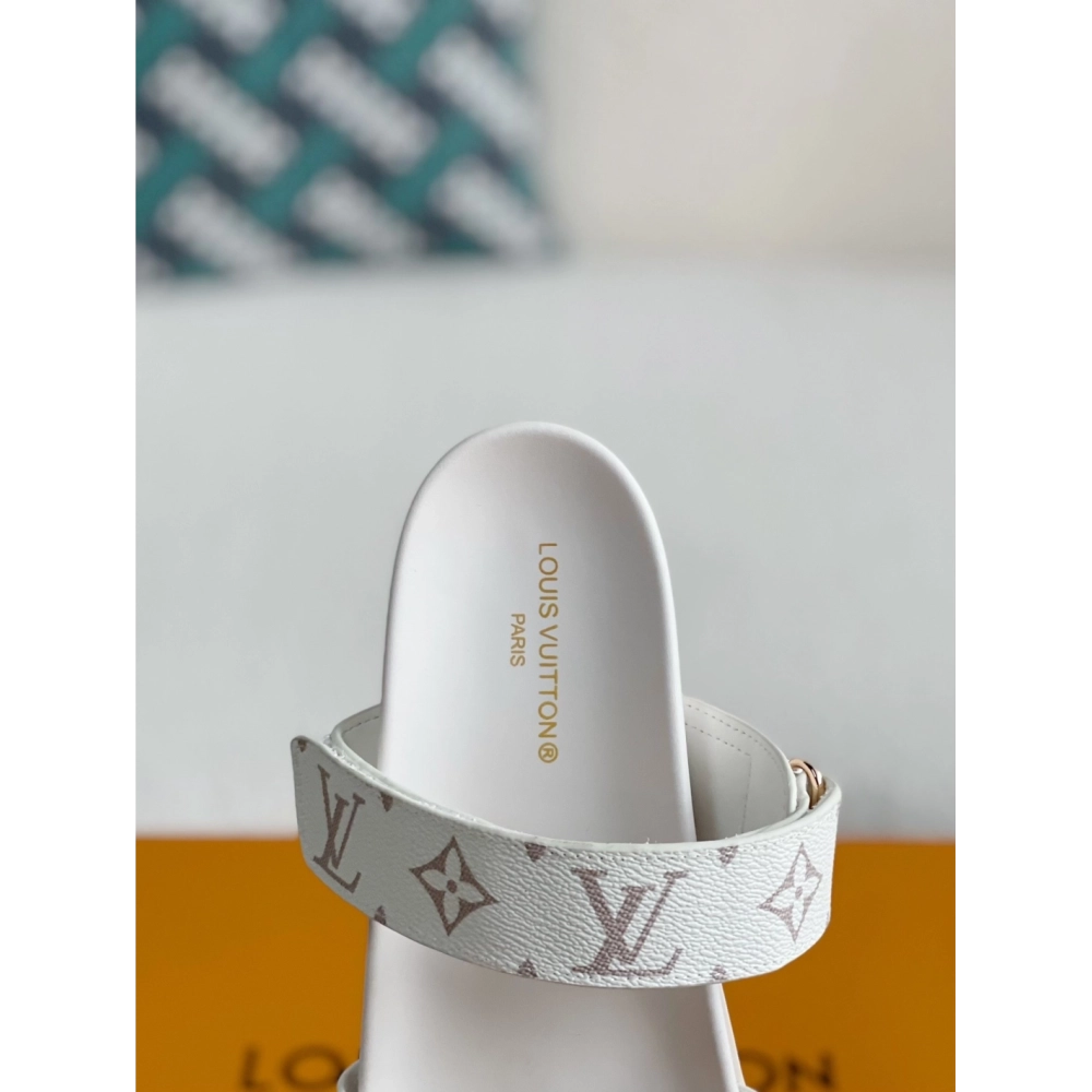 Louis Vuitton Slippers,LOUIS VUITTON