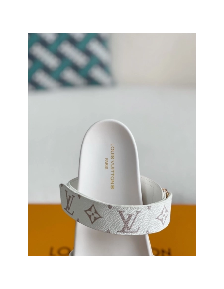 Louis Vuitton Slippers,LOUIS VUITTON