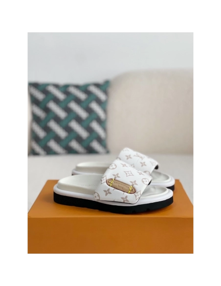 Louis Vuitton Slippers,LOUIS VUITTON