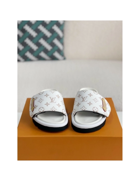 Louis Vuitton Slippers,LOUIS VUITTON