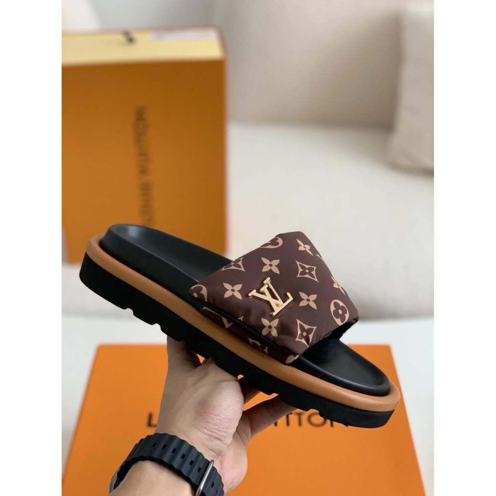 Louis Vuitton Slippers,LOUIS VUITTON