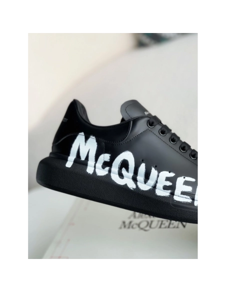Alexander McQueen black letter Sneakers,Alexander McQueen,High quality Free shipping