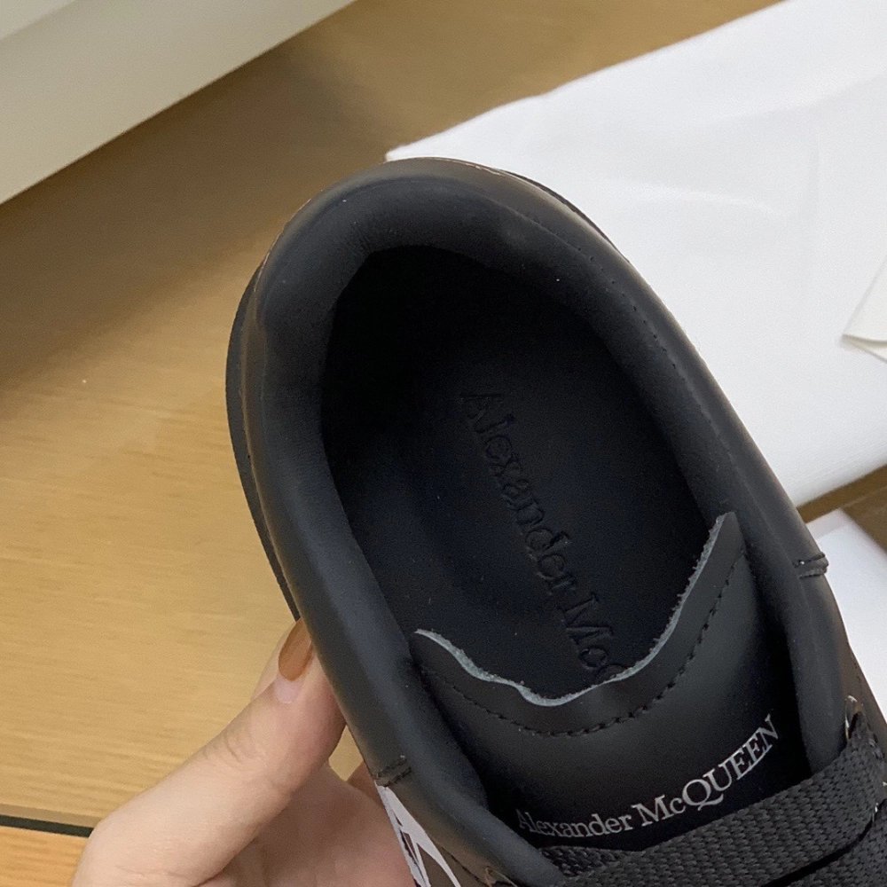 Alexander McQueen MQ 3D black bloom Sneakers,Alexander McQueen,High quality Free shipping