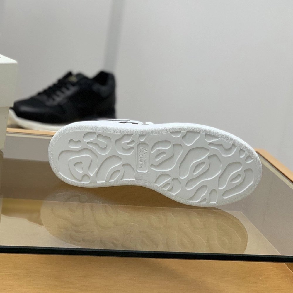 Alexander McQueen MQ 3D white letter Sneakers,Alexander McQueen,High quality Free shipping