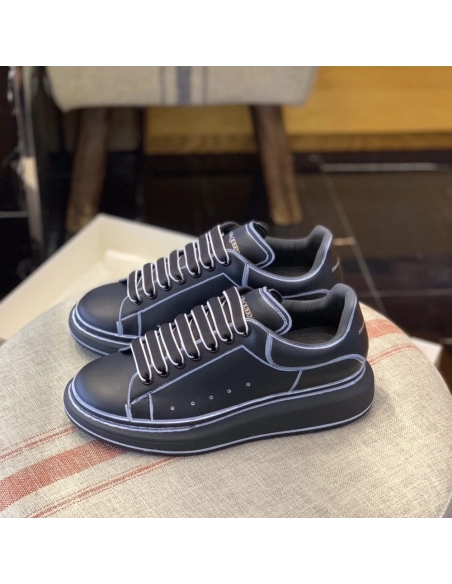 Alexander McQueen MQ All black hand-painted Sneakers,Alexander McQueen,High quality Free shipping