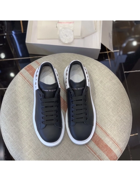Alexander McQueen MQ Black Cross nail tail Sneakers,Alexander McQueen,High quality Free shipping